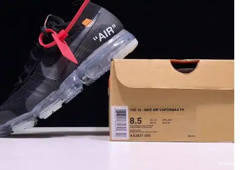  AA3831-002 Air Black O-W VaporMax 0510